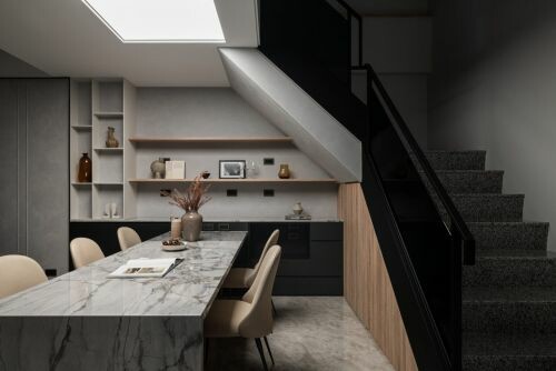 以材質、秩序與光，重塑透天住宅的工作與生活平衡